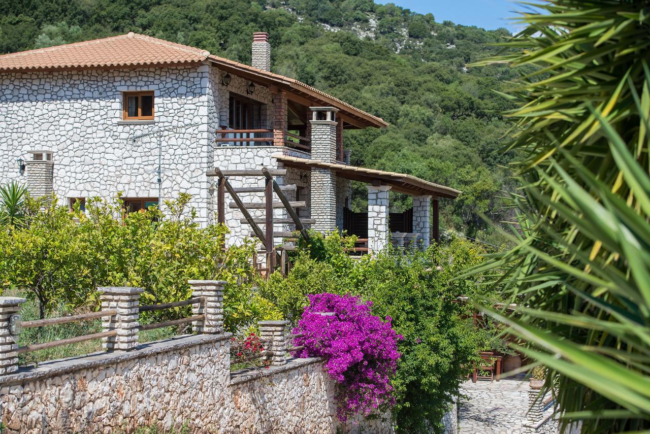 Luxury Stone Apartments Agia Efimia Extérieur photo